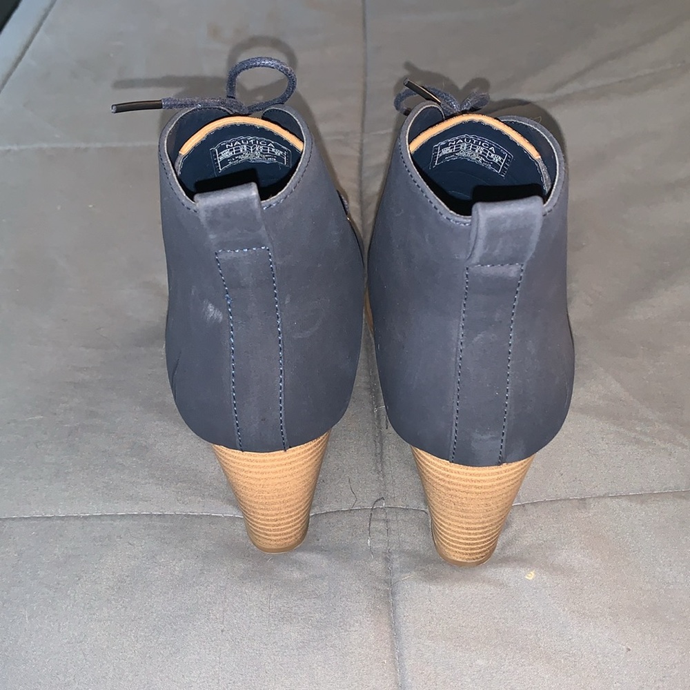 Nautica Black Ankle Boots with Tan Wedge - Picture 5 of 12